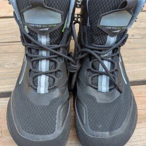 Women's Size 8 Altra Lone Peak All Black all-weather waterproof hiking boot